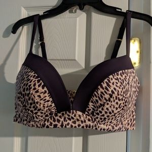 Victoria Secret underwire swim bikini top 36DD